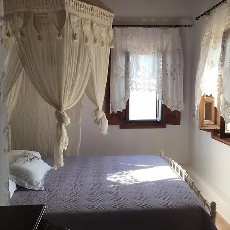 Loukakia * Pátmos